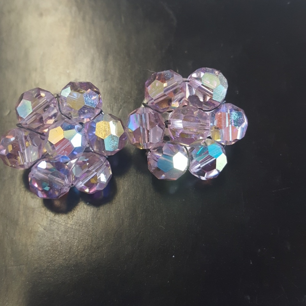 Pink aurora borealis earrings vtg